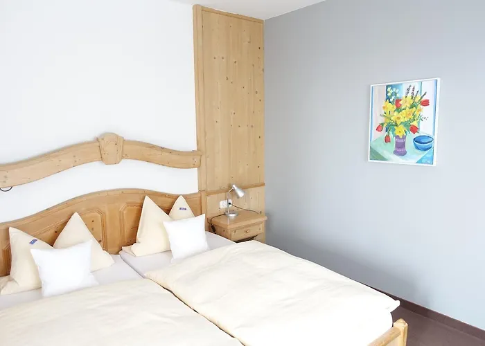 Schoenblick 3* نيوماركت إن دير أوبيرفالز